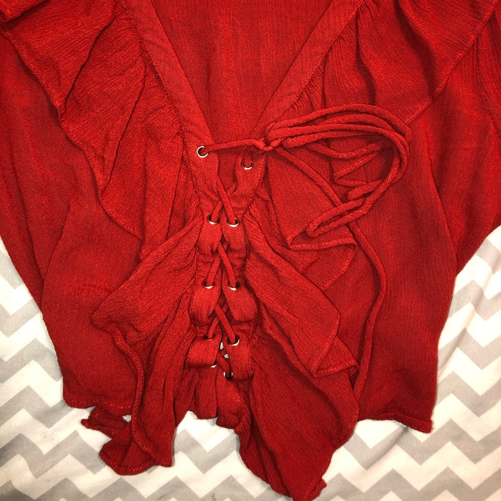 red lace up crop long sleeve